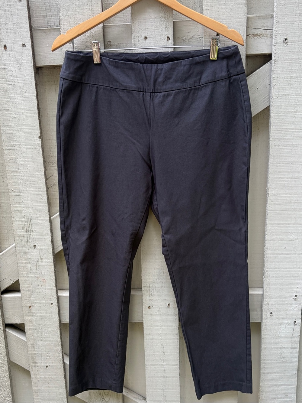 Tribal Pull-On Capri Pants Charcoal Grey Size 12 VGUC